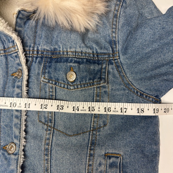 Forever 21 Blue Denim Jacket with White Faux Fur Collar - Picture 8 of 9